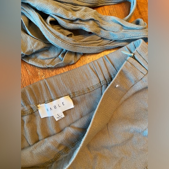 Olive Skort & Longsleeve Set - Picture 4 of 5